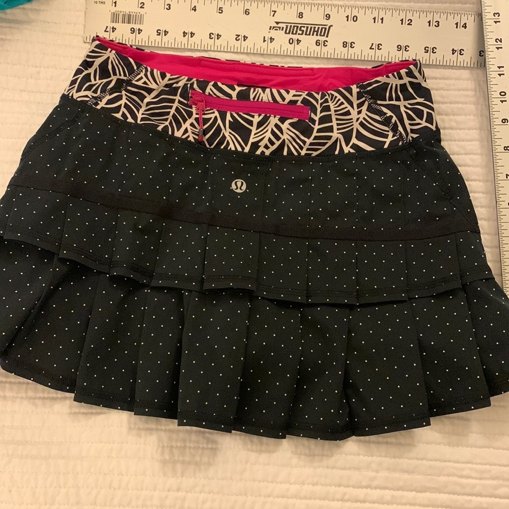 Lululemon skirt